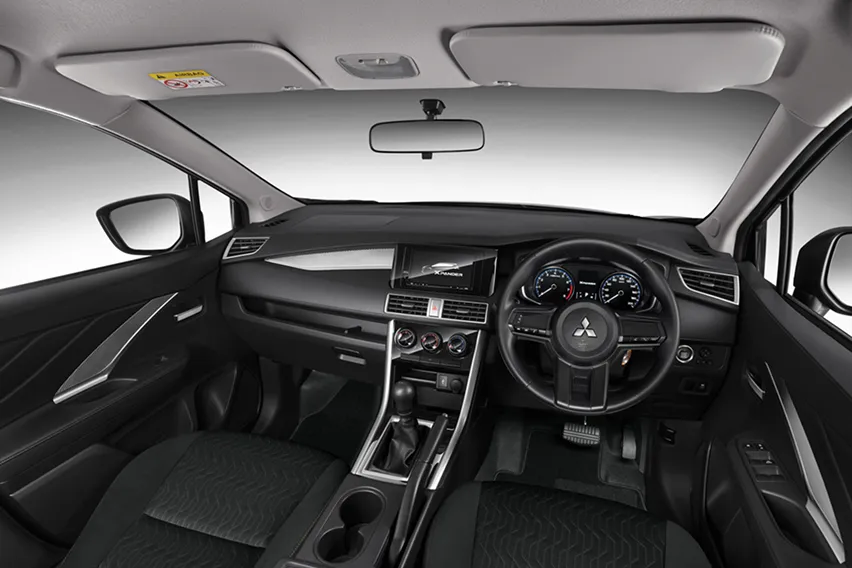 Mitsubishi Xpander Thumbnail 4